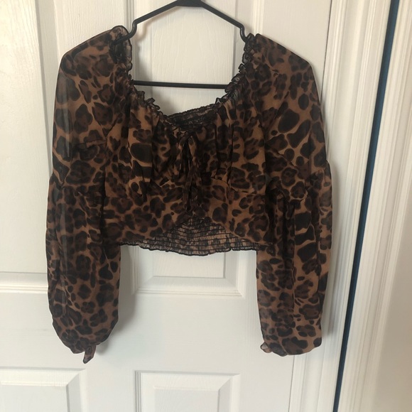 SHEIN cheetah print crop top - Picture 1 of 2